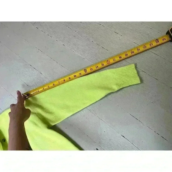 Loft Bright Yellow V-Neck 1/2 Button Down Soft Casual Minimalist Colorful Small - Picture 5 of 7